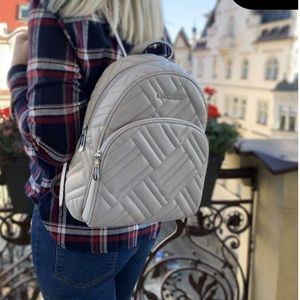 Michael Kors Abbey Backpack Gray